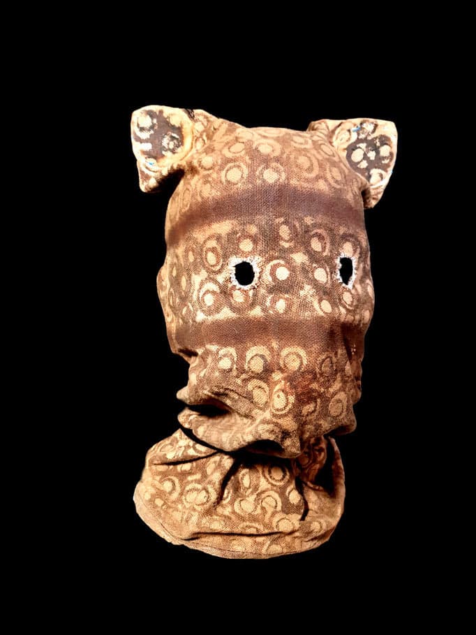 Masque Boloye, vue face